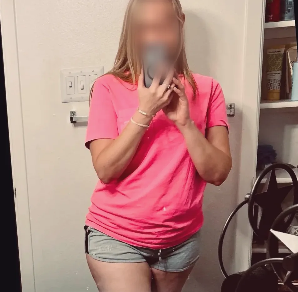Ariadna, 28 años